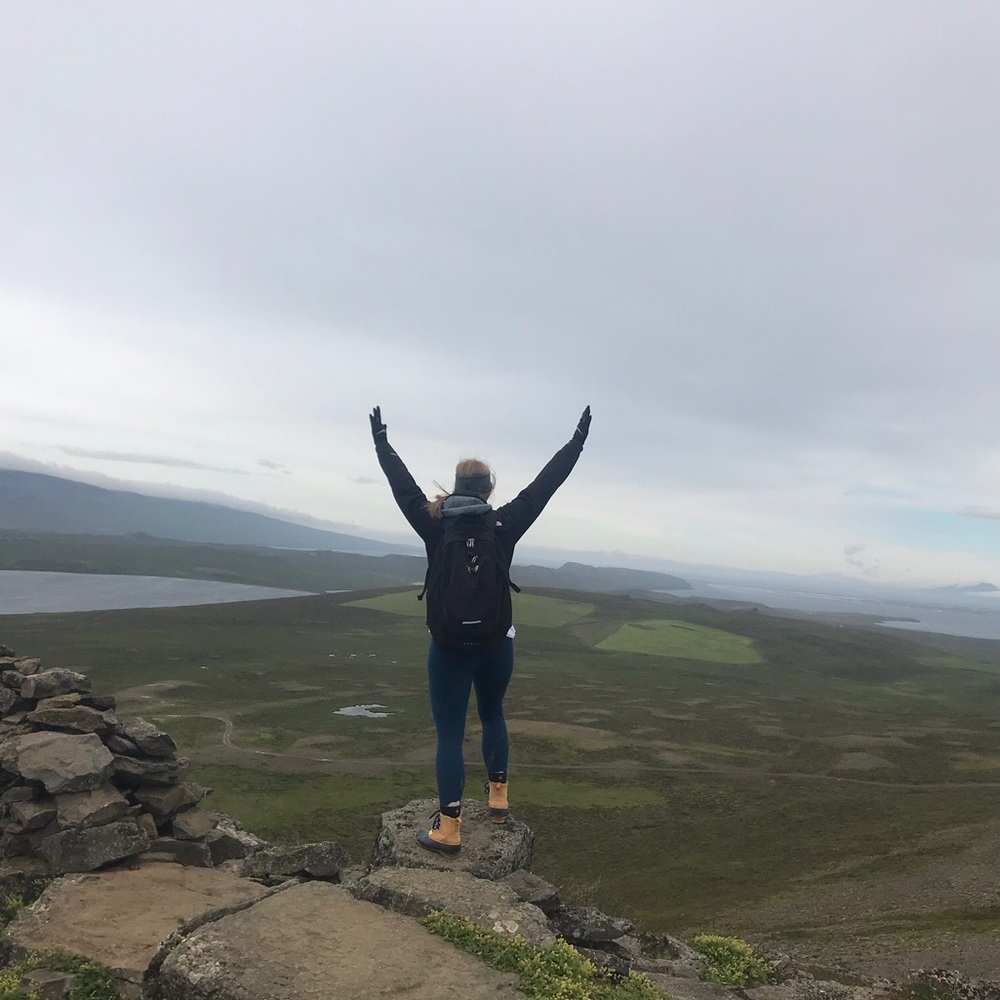 Meet your Posher, Olivia